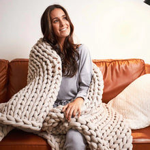 HUSH KNIT WEIGHTED BLANKET