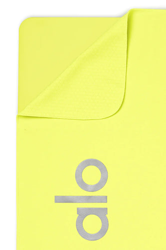 Grounded No-Slip Mat Towel